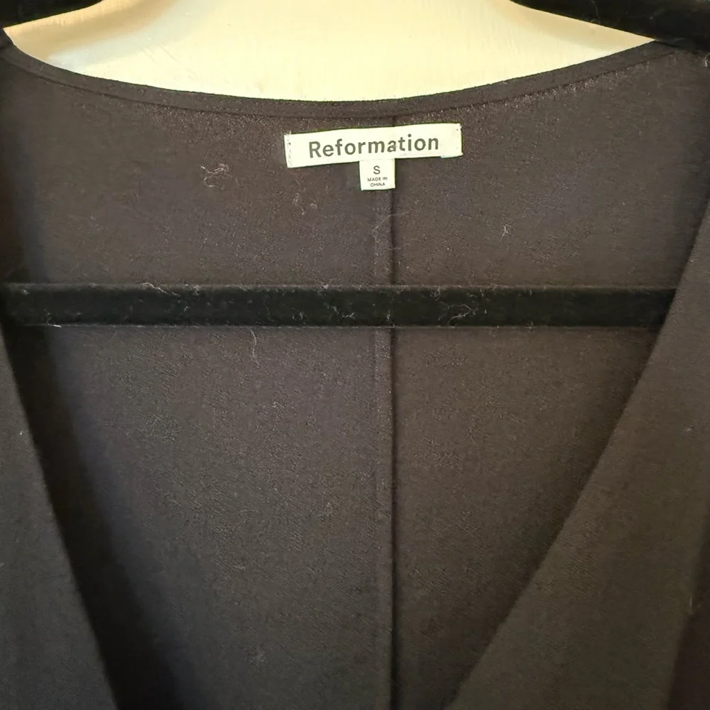 Reformation Black V-Neck Button Front Long Sleeve Blouse